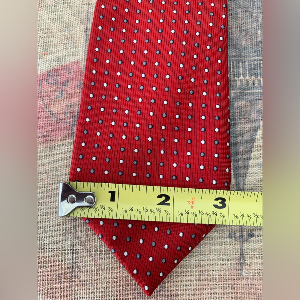 Red 💯% Silk Tie with Gray & White Polka Dots Print. Short length